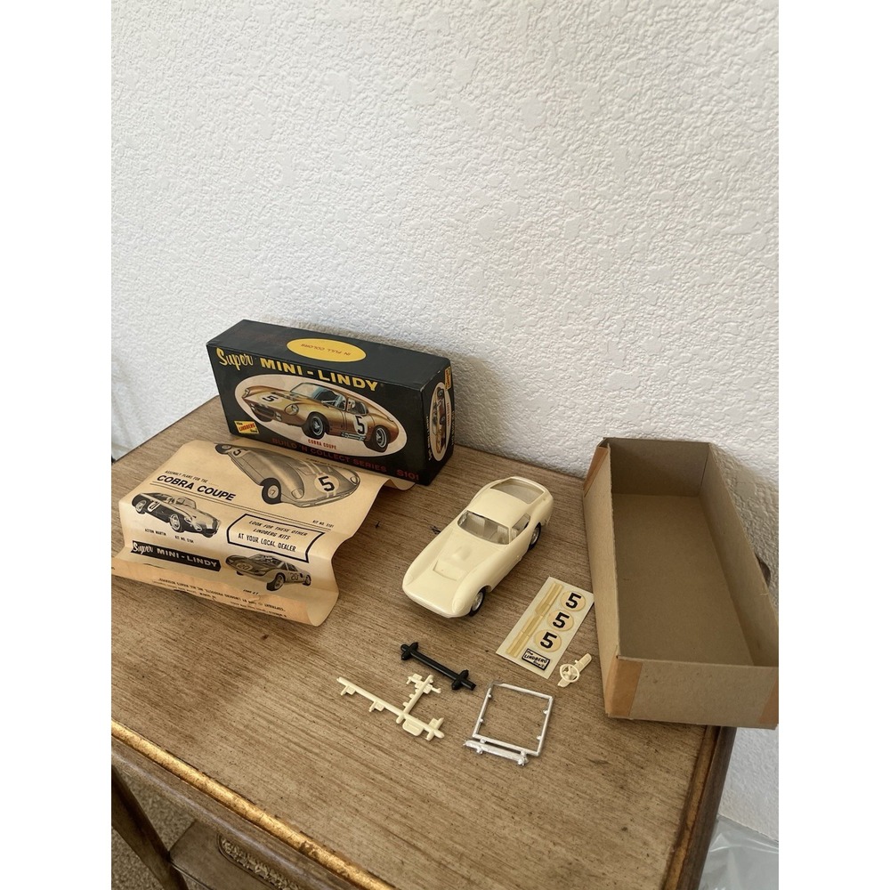 Vintage 1968 Lindberg Super Mini-Lindy Cobra Coupe S101 1/32 Kit Opened Read!